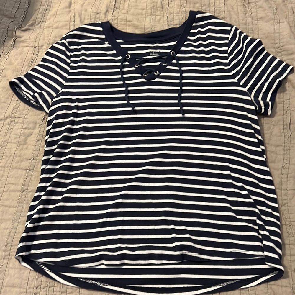 Merona shirt with cute tie detail at neck line. Size large